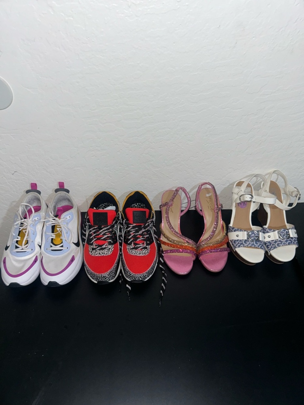 Nike Womens bundle Multi-Color Athletic Sneakers with Pink & Yellow Accents - Picture 5 of 5